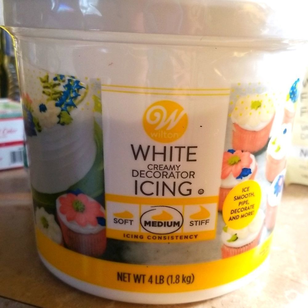 Wilton White Icing 4lb Tub